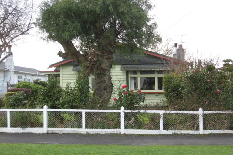 Photo of property in 9 Herbert Street, Masterton, 5810