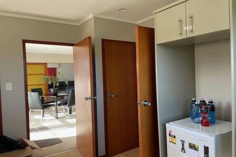 Photo of property in 15a Murphy Road, Taradale, Napier, 4112