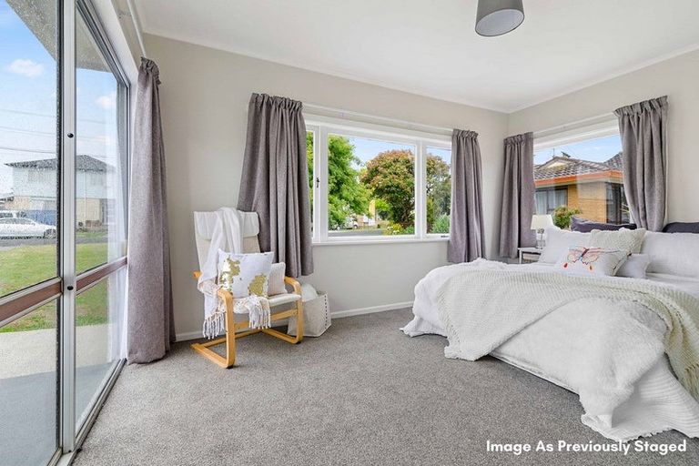 Photo of property in 9 Menary Street, Papakura, 2110