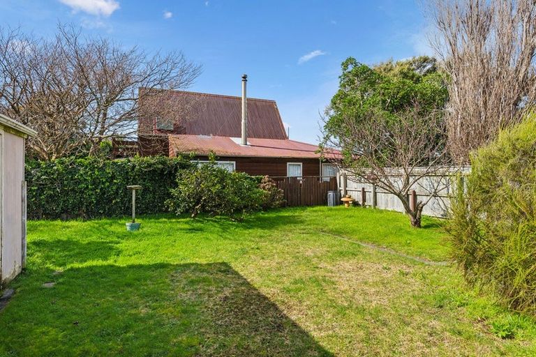 Photo of property in 13 Bahama Crescent, Paraparaumu Beach, Paraparaumu, 5032