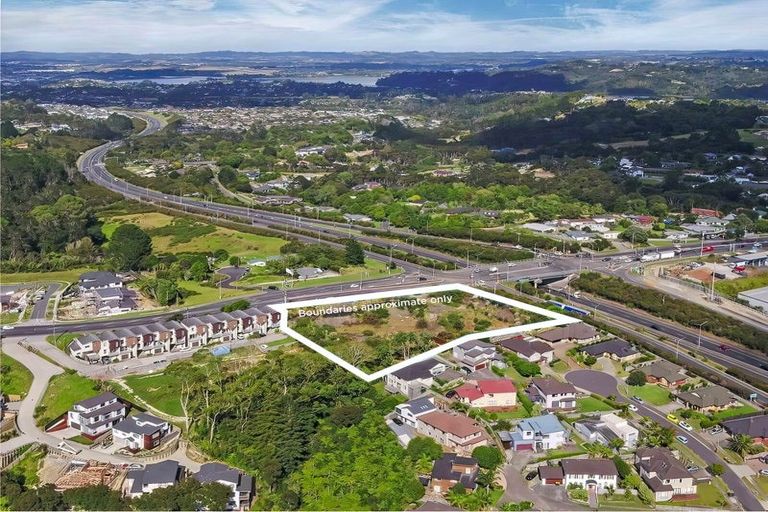 Photo of property in 153 Albany Highway, Unsworth Heights, Auckland, 0632