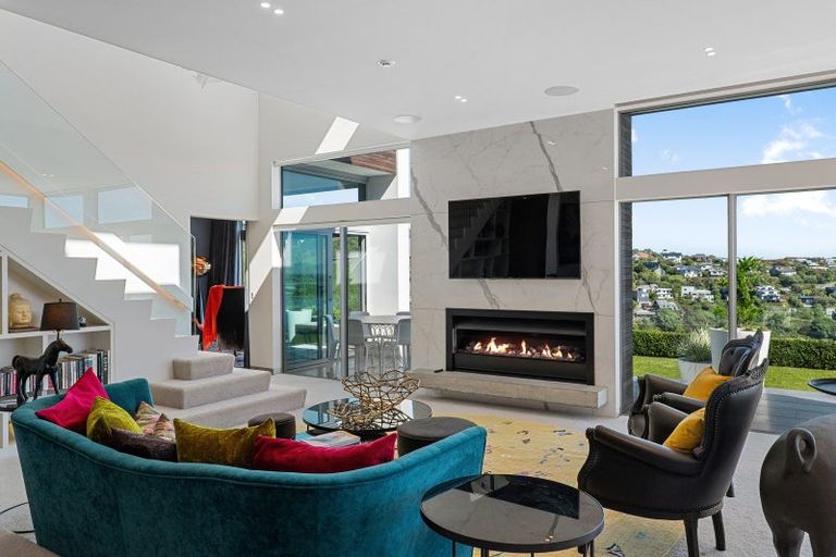 Photo of property in 6 Gazelle Lane, Redcliffs, Christchurch, 8081