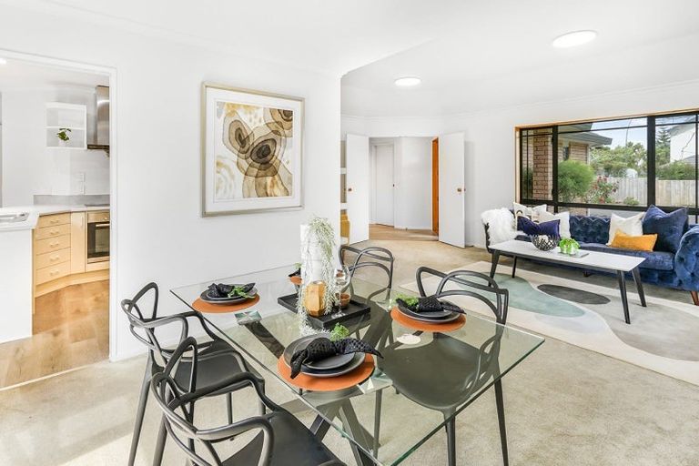 Photo of property in 18 Caversham Drive, Rototuna, Hamilton, 3210