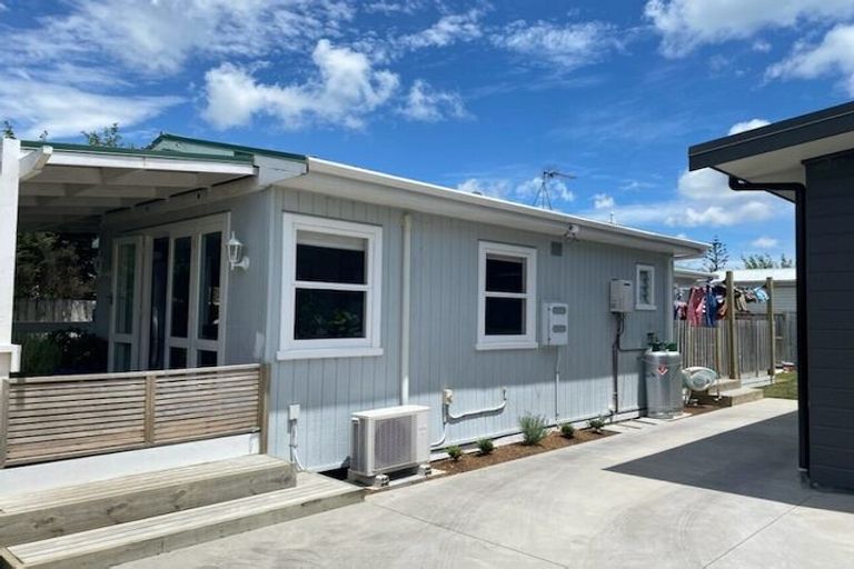 Photo of property in 49 Second View Avenue, Beachlands, Auckland, 2018