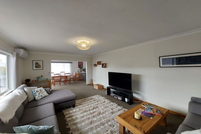 Photo of property in 32 Waimea Street, Westown, New Plymouth, 4310