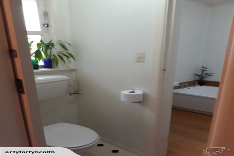 Photo of property in 18 Bristol Avenue, Brookfield, Tauranga, 3110