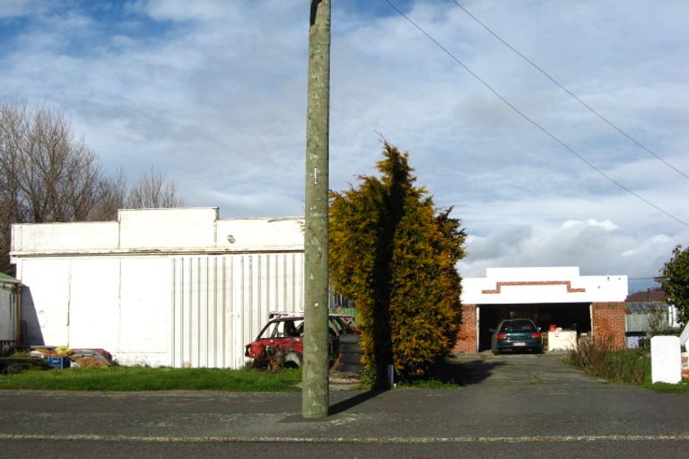 Photo of property in 7 Renfrew Street, Waikiwi, Invercargill, 9810