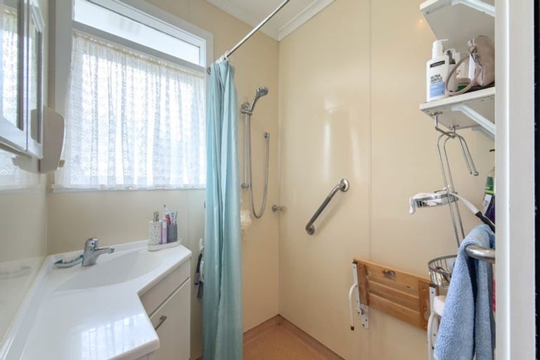 Photo of property in 1 Jonathan Place, Putaruru, 3411