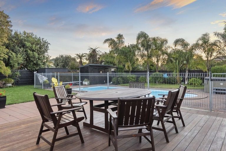 Photo of property in 38 Clements Crescent, Queenwood, Hamilton, 3210