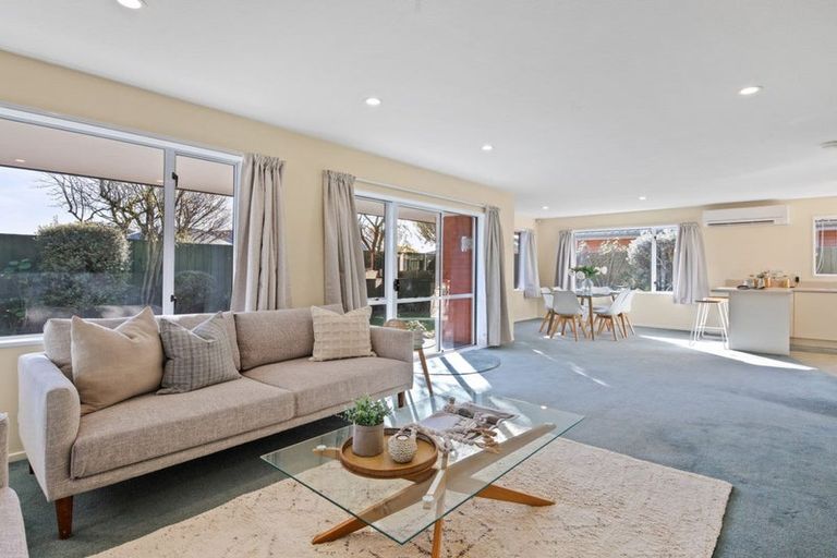 Photo of property in 2/5 Wychbury Street, Spreydon, Christchurch, 8024