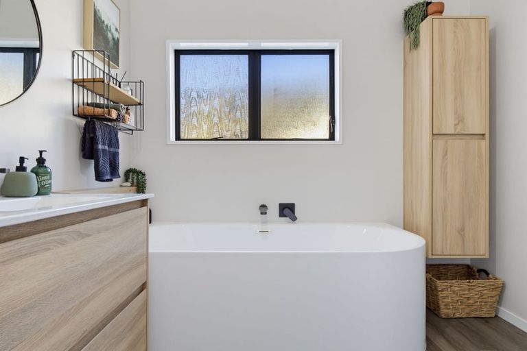 Photo of property in 11 Hahuru Road, Kawerau, 3127