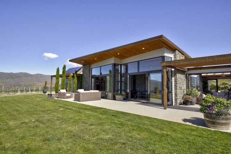 Photo of property in 27 Pipeclay Gully Road, Bannockburn, Cromwell, 9384