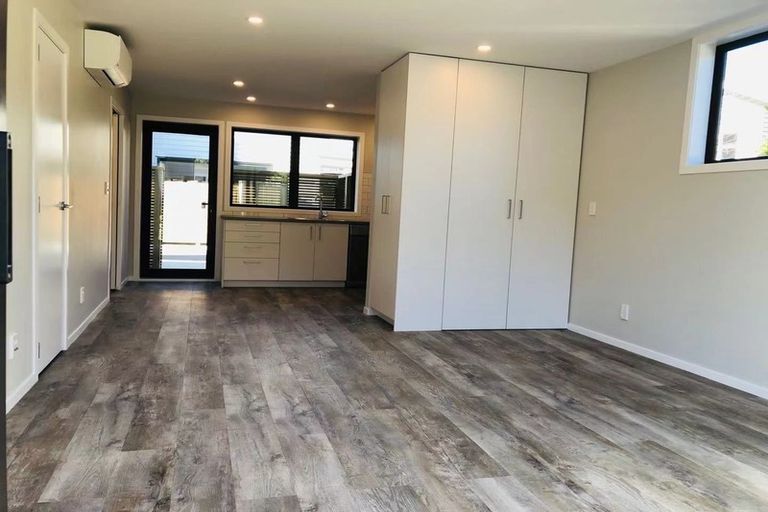 Photo of property in 49 Phillip Street, Johnsonville, Wellington, 6037