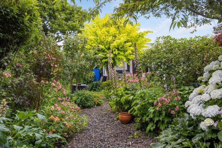 Photo of property in 82 Brecon Road, Stratford, 4332