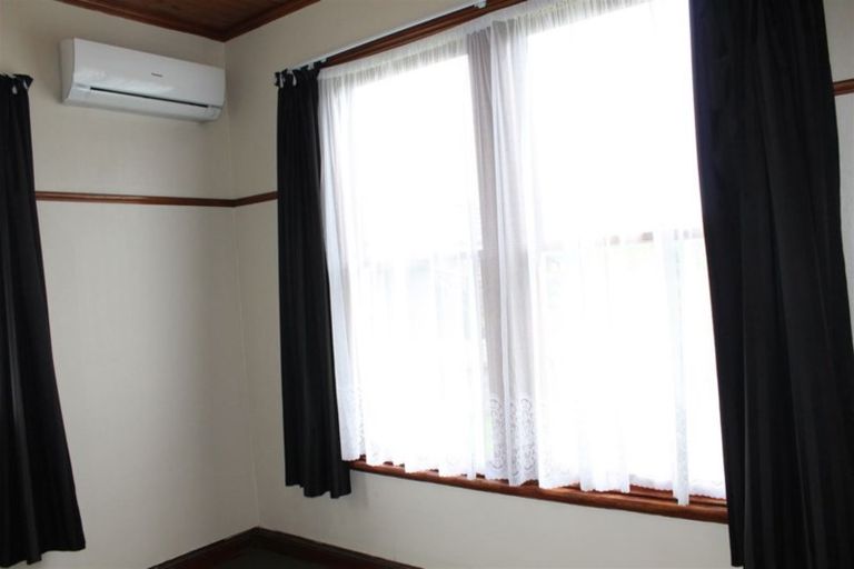 Photo of property in 19 Ventnor Street, Mornington, Dunedin, 9011