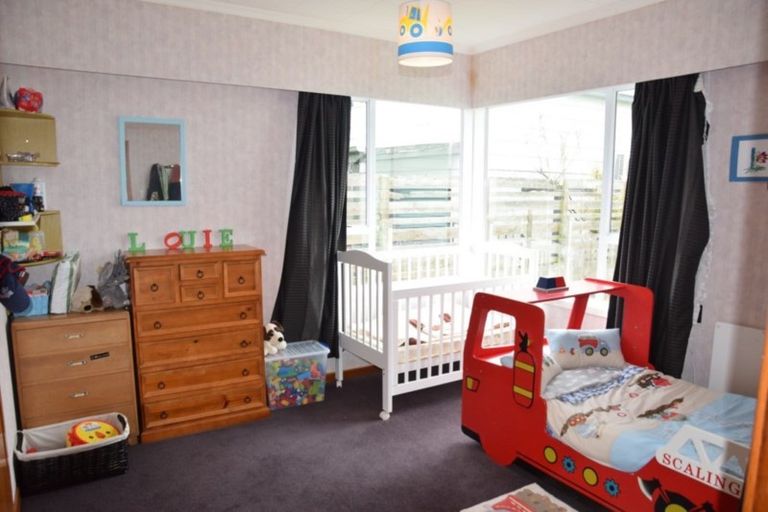 Photo of property in 64 Moore Road, Lorneville, Invercargill, 9874