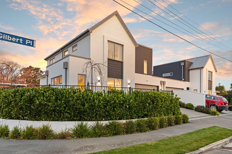 Photo of property in 1 Gilbert Place, Sydenham, Christchurch, 8023