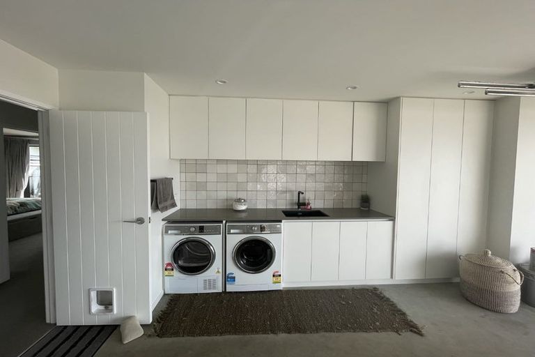 Photo of property in 7 Hodge Park Lane, Inglewood, 4330