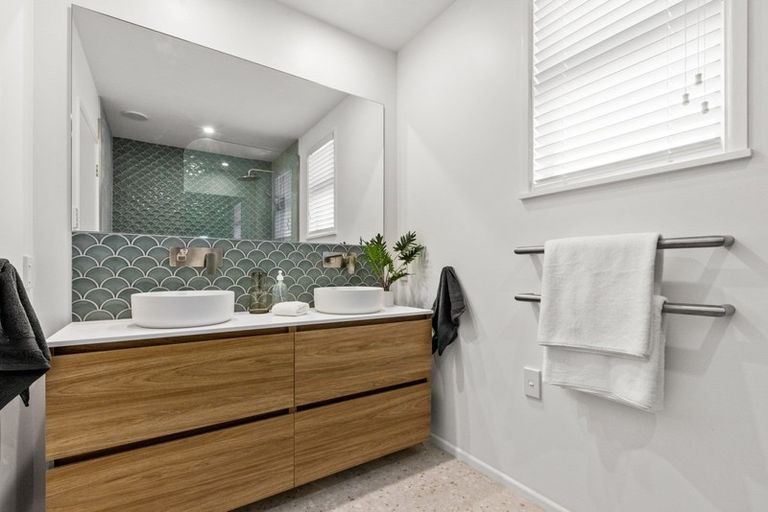 Photo of property in 21b Te Aute Road, Havelock North, 4130