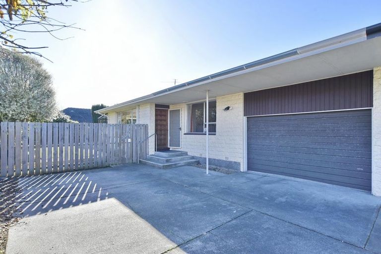 Photo of property in 2/28 Strathfield Avenue, Dallington, Christchurch, 8061