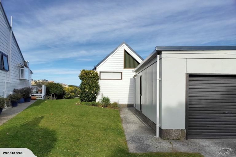 Photo of property in 21 Orissa Crescent, Broadmeadows, Wellington, 6035