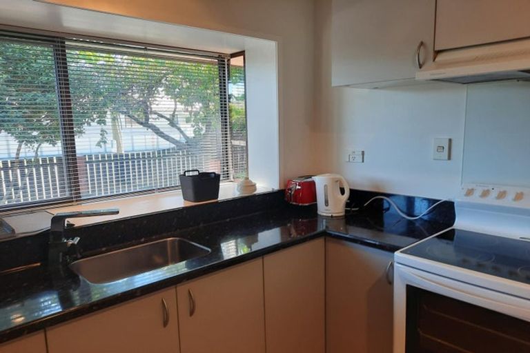 Photo of property in 3 Cranbrook Avenue, Burnside, Christchurch, 8053