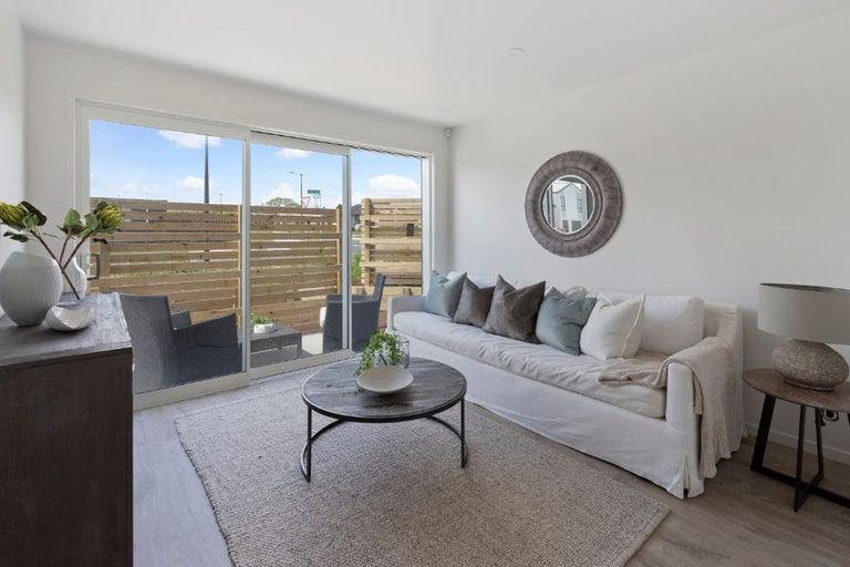 Photo of property in 27 Jutland Road, Pukekohe, 2120