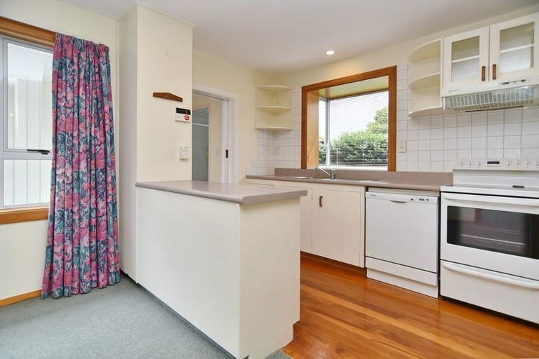 Photo of property in 184 Withells Road, Avonhead, Christchurch, 8042