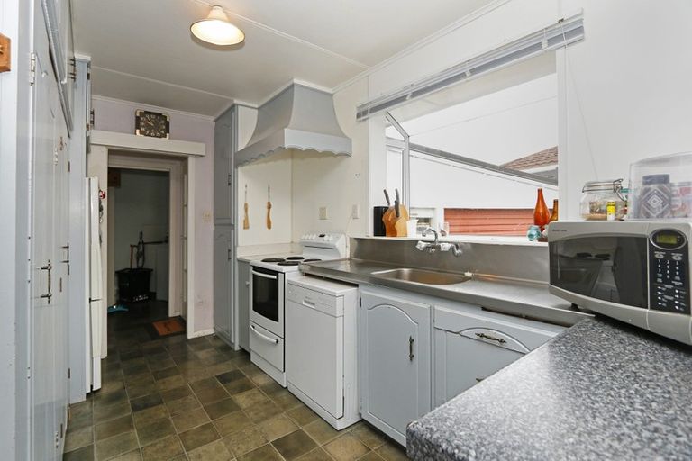 Photo of property in 15 Murray Avenue, Hawera, 4610