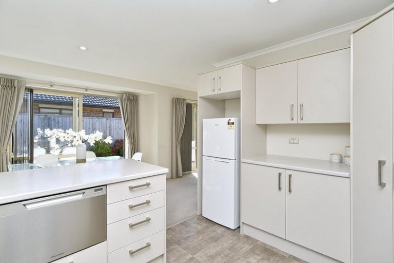 Photo of property in 3 Reeves Road, Rangiora, 7400