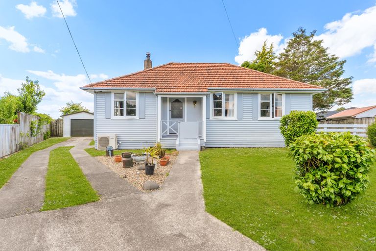 Photo of property in 8 Craig Crescent, Morrinsville, 3300