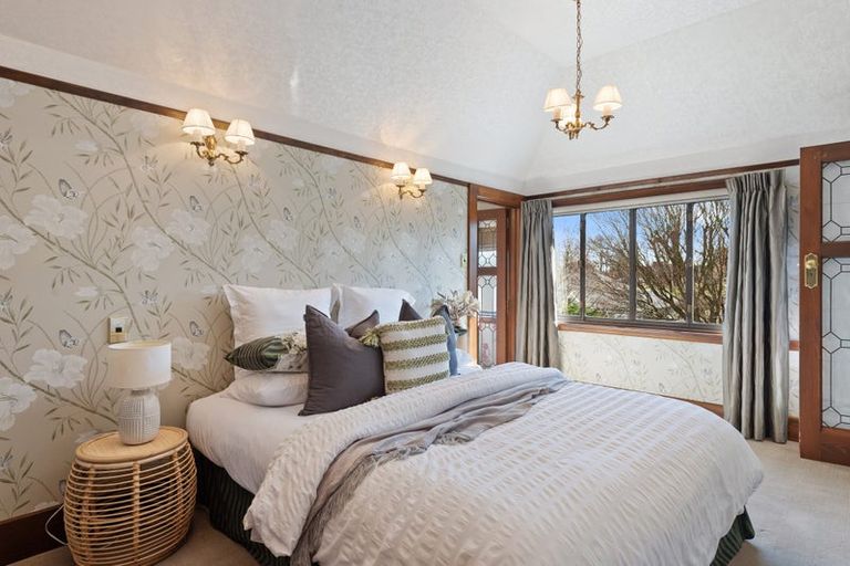 Photo of property in 283 Papanui Road, Merivale, Christchurch, 8052