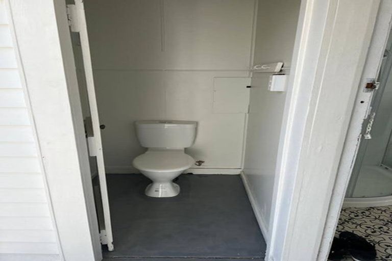 Photo of property in 12 Holyrood Terrace, Waipukurau, 4200