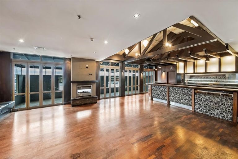 Photo of property in 350 Riccarton Road West, Mosgiel, 9092