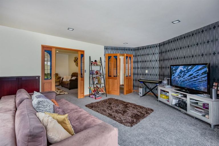 Photo of property in 7 Fairway Drive, Shirley, Christchurch, 8061