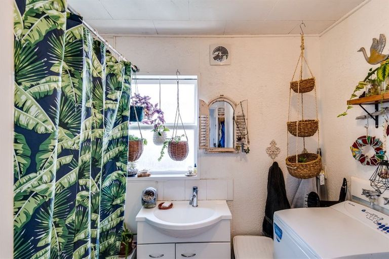 Photo of property in 4/283 Taradale Road, Pirimai, Napier, 4112