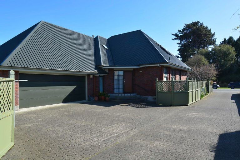 Photo of property in 77 Gala Street, Queens Park, Invercargill, 9810
