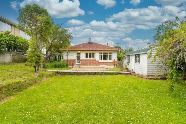 Photo of property in 5 Gorman Street, Macandrew Bay, Dunedin, 9014