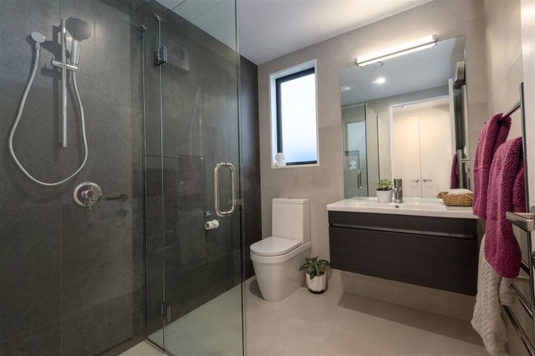 Photo of property in 77 Manakura Street, Russley, Christchurch, 8042