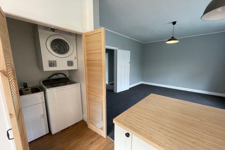 Photo of property in 4/6 Balfour Street, Mornington, Wellington, 6021