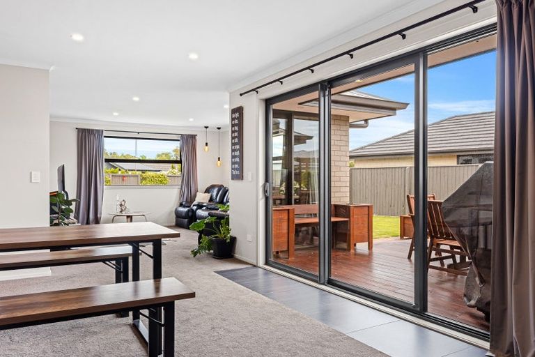 Photo of property in 11 Crampton Close, Kaiapoi, 7630