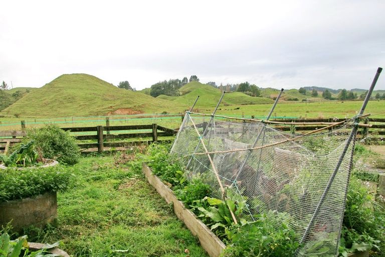Photo of property in 1098 Makuri Road, Huiroa, Stratford, 4392