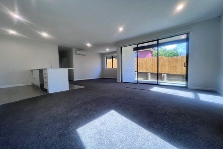 Photo of property in 23 Matuku Place, Paraparaumu Beach, Paraparaumu, 5032