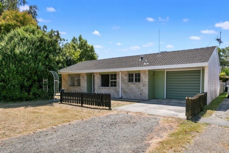 Photo of property in 51 Wordsworth Street, Leamington, Cambridge, 3432