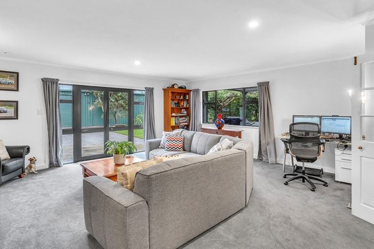 Photo of property in 80 Tararua Drive, Upper Plain, Masterton, 5888