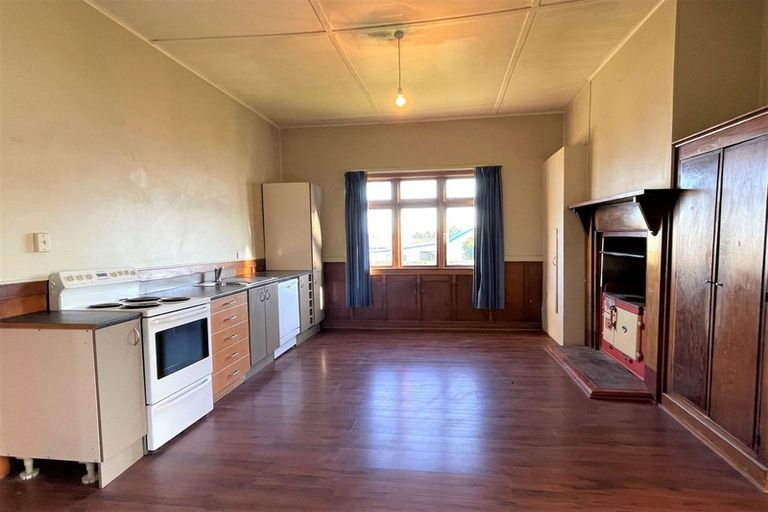 Photo of property in 34 Christchurch Street, Kaitangata, 9210