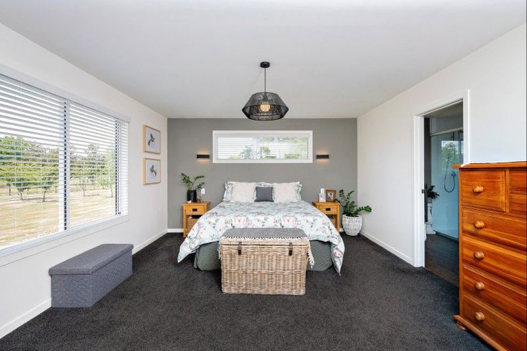 Photo of property in 72 River Road, Otane, Waipawa, 4271