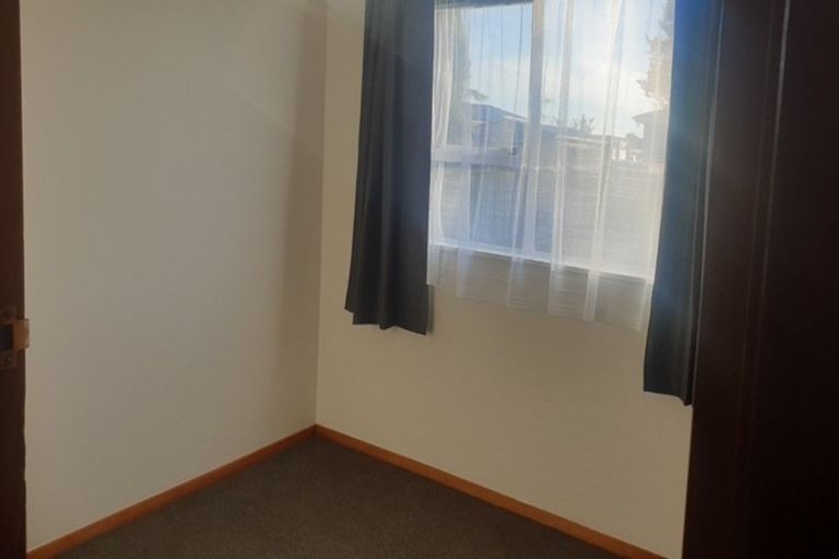Photo of property in 32 Dundee Place, Strathern, Invercargill, 9812