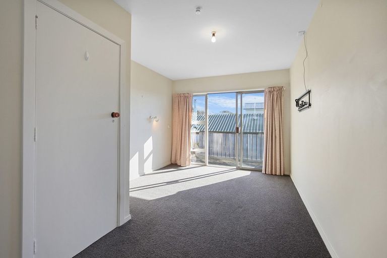 Photo of property in 2/240a Estuary Road, South New Brighton, Christchurch, 8062