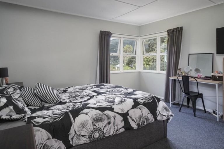 Photo of property in 22 Thompson Terrace, Toi Toi, Nelson, 7010